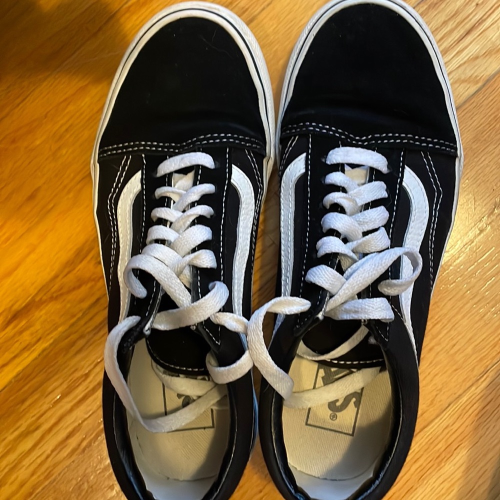 Black vans